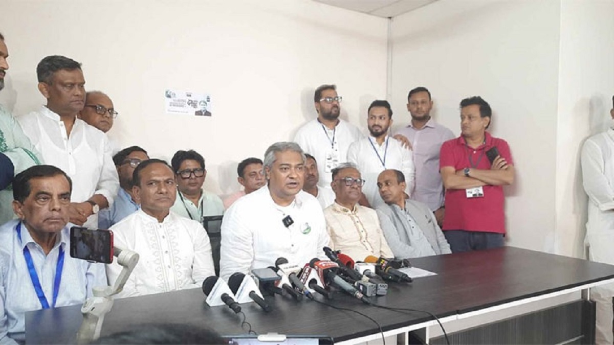 হিরো আলমের ওপর হামলা নিয়ে যা বললেন মোহাম্মদ এ আরাফাত
