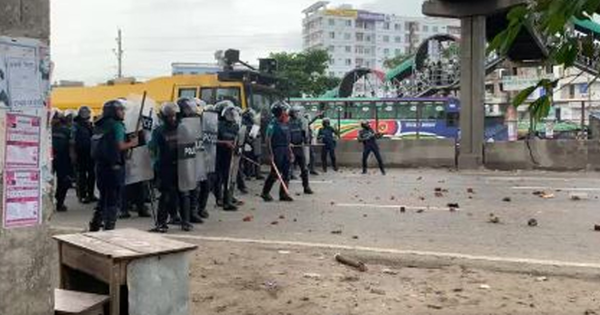 পুলিশ-বিএনপি সংঘর্ষ: ৫৪৯ জনের বিরুদ্ধে ডিএমপির ১১ মামলা