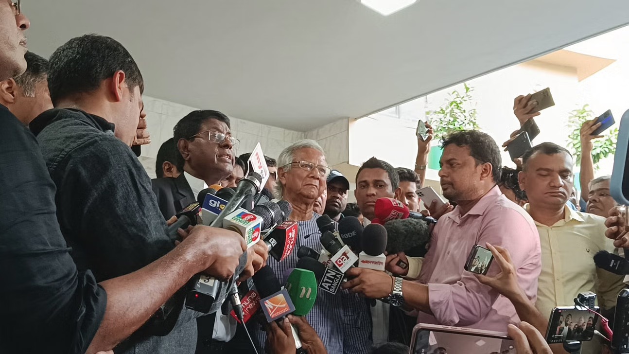 ‘আমাকে দিয়ে আজ আর কথা বলাইয়েন না’