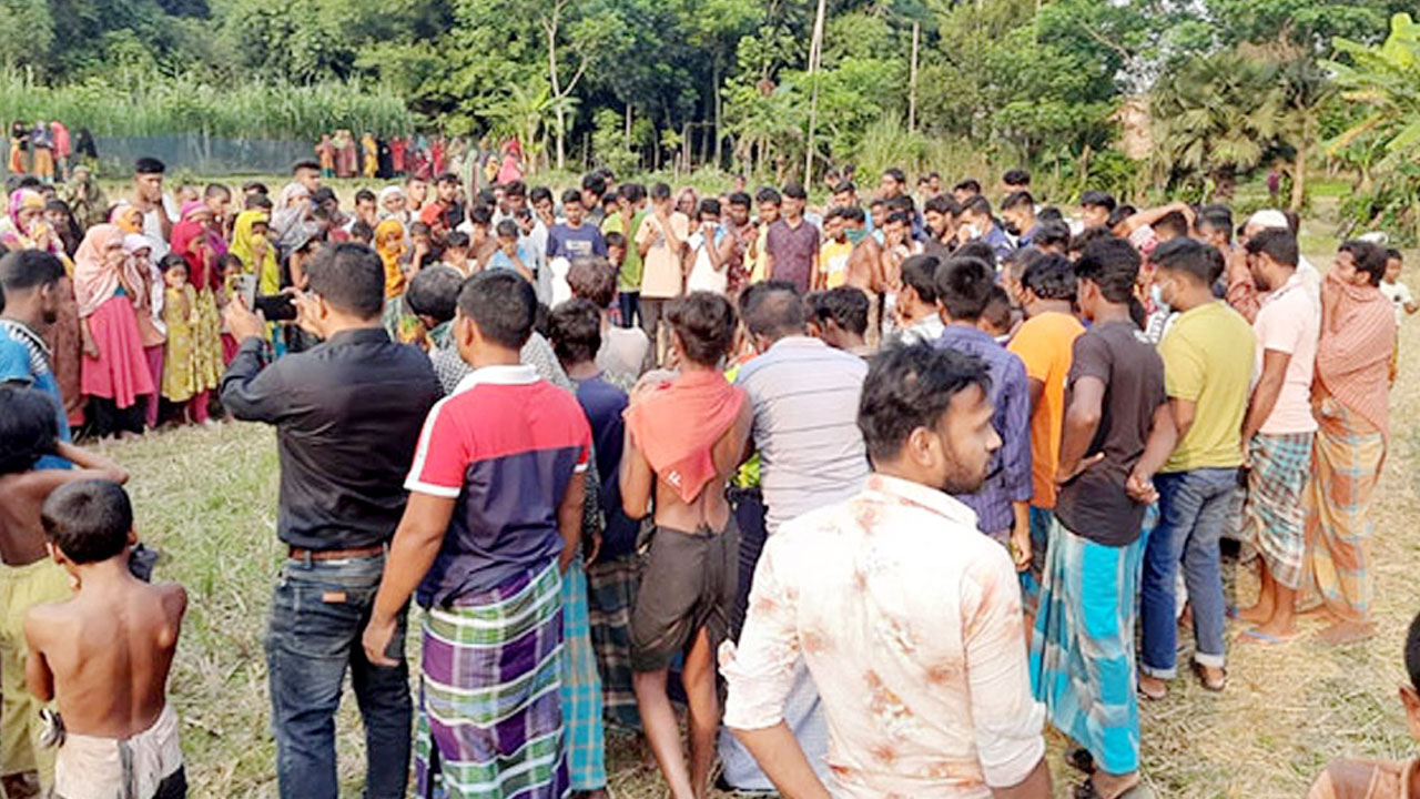 ত্রিশালে গর্তে পাওয়া ৩ জনের লাশ একই পরিবারের হতে পারে: পুলিশ