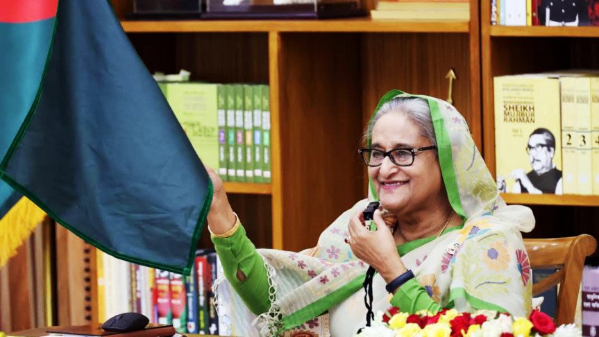 ‘চিলাহাটি এক্সপ্রেস’ ট্রেনের উদ্বোধন করলেন প্রধানমন্ত্রী