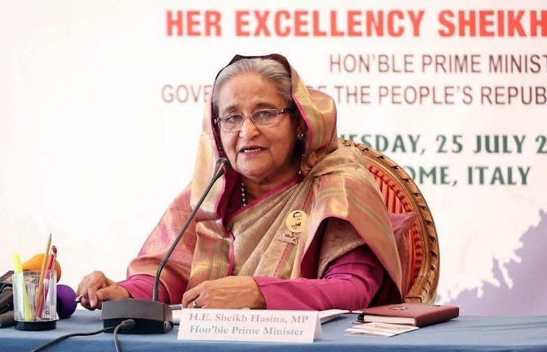‘রাষ্ট্রবিরোধী অপপ্রচারের’ বিরুদ্ধে রাষ্ট্রদূতদের সতর্ক থাকার আহ্বান জানালেন প্রধানমন্ত্রী