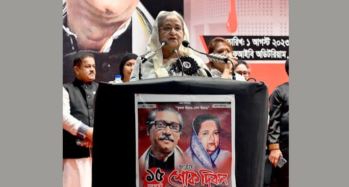 আওয়ামী লীগ বা শেখ হাসিনা কখনো পালায় না: প্রধানমন্ত্রী