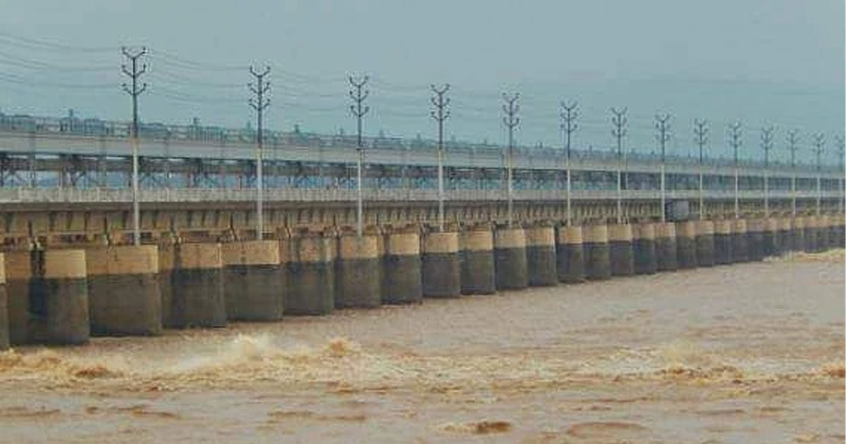 ফারাক্কা বাঁধ খুলে দিলেও বাংলাদেশে বন্যার শঙ্কা নেই