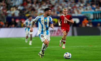 মেসিকে ছাড়াই আর্জেন্টিনার দল ঘোষণা