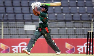 মালয়েশিয়াকে হারিয়ে সেমিফাইনালে বাংলাদেশ