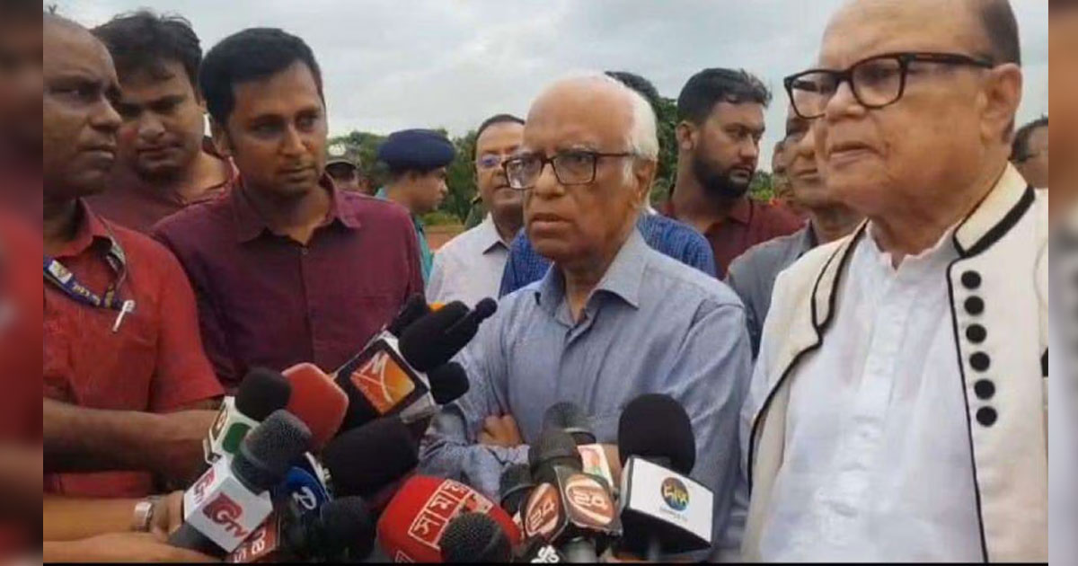 নতুন শিক্ষাক্রম কার্যকর করা সম্ভব বলে মনে করছি না: শিক্ষা উপদেষ্টা