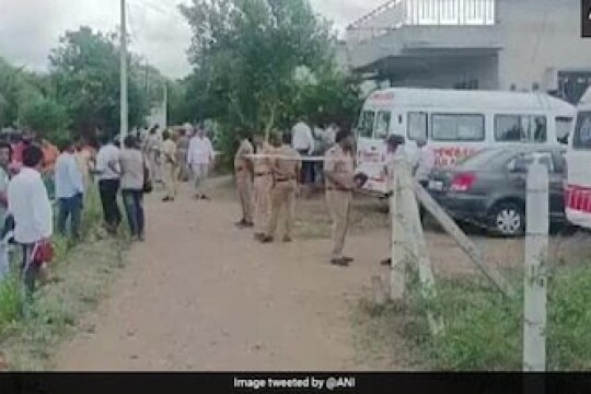 9 of a Maharashtra family found dead: Police