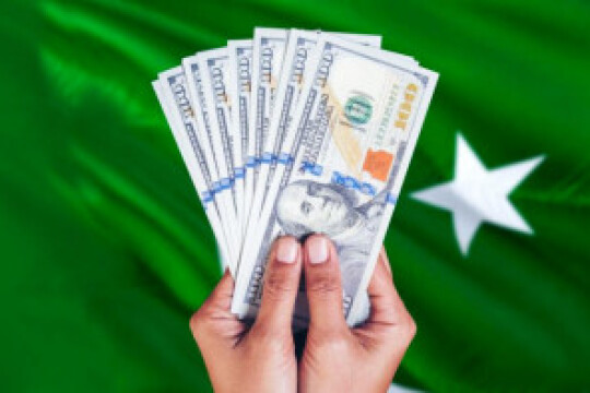 1 US dollar now worth 200 Pakistani rupees