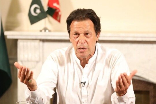 Imran Khan ousted as Pakistan's PM after key vote