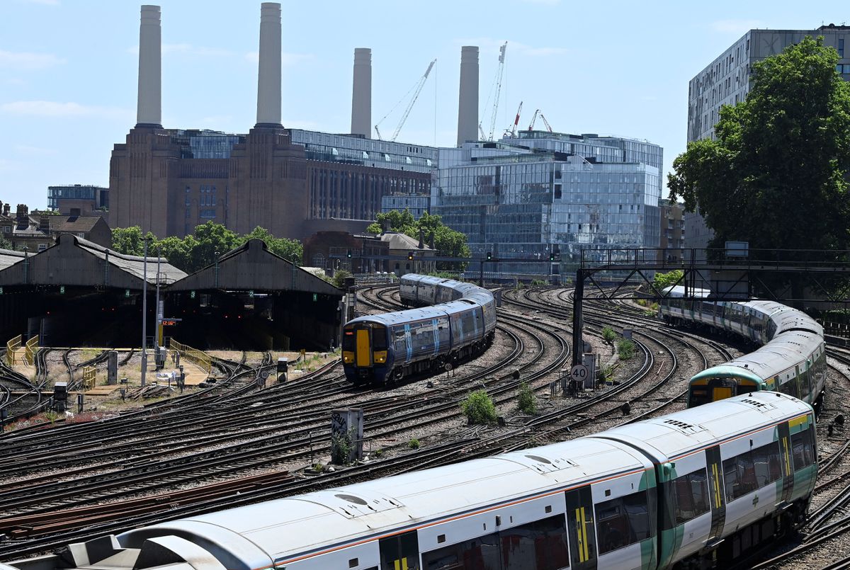 Sleepers and stressed rails: Why UK trains struggle in the heat