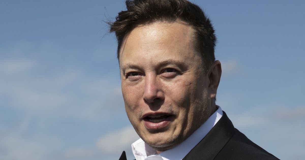 Tesla chief Elon Musk tweets and Bitcoin jumps, again