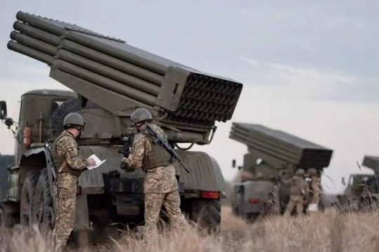 France sending heavy artillery to Ukraine