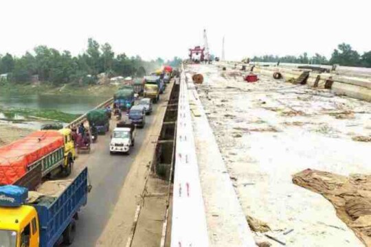 3 flyovers, Nalka Bridge to open for traffic on Monday