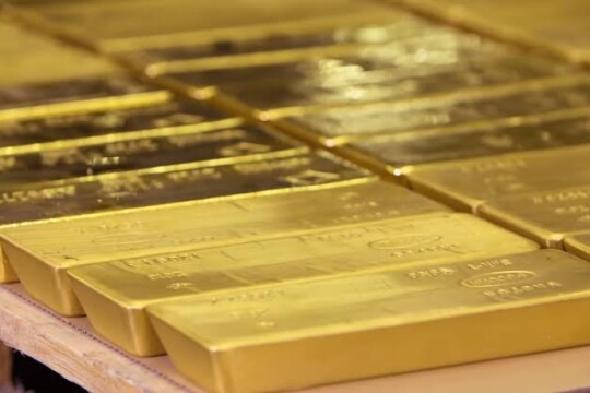 US citizen held with 59 gold bars at Dhaka airport