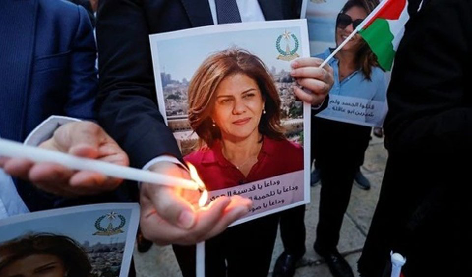 US lawmakers seek FBI probe into Palestinian journalist's death