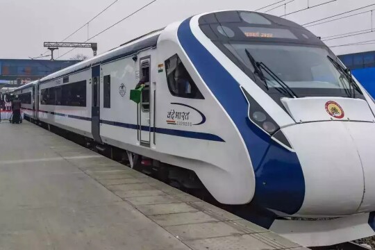 India to roll out hydrogen-powered train by end of 2023: Minister