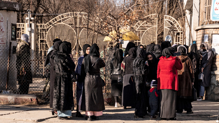 Taliban bars Afghan women from entering universities