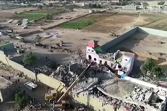 Air strike on Yemen prison leaves 70 dead