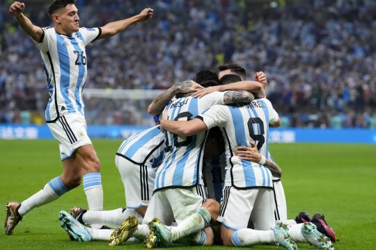 Argentina lift third WC after more than 36 years