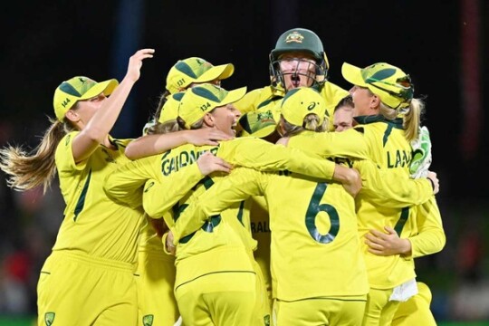 Australia beat England by 71 runs to win Women's World Cup