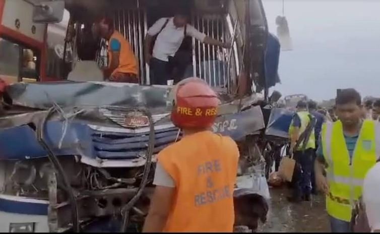 Bangabandhu Expressway bus crash kills two