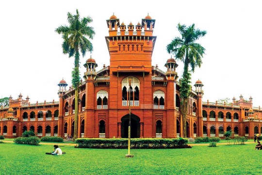 HC dismisses DU Bangla Department's order to keep students' faces and ears visible