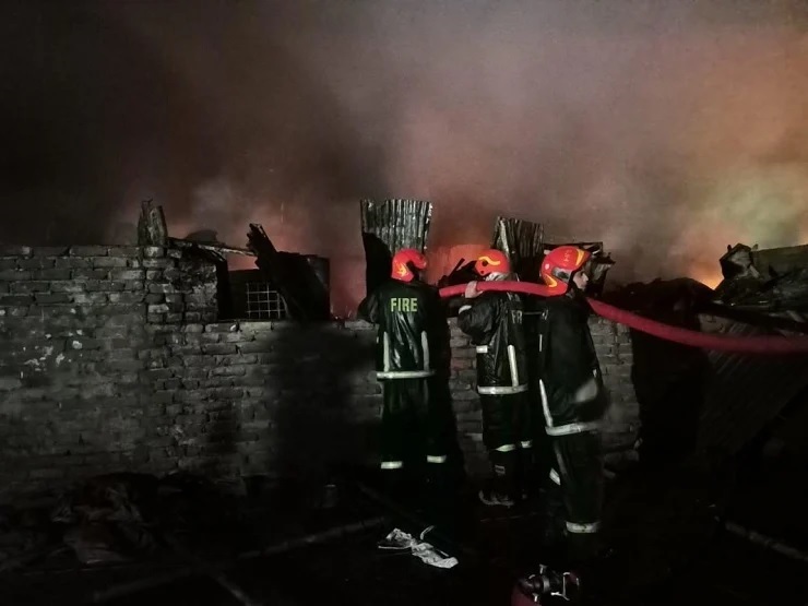 Mayor Hanif flyover partly damaged in Kaptan bazar fire