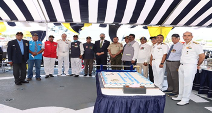 Bangladesh honours 1971 Liberation War veterans of Indian Navy