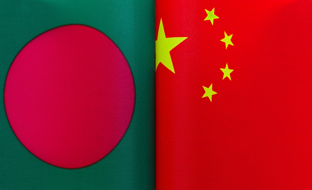 'Beijing keen on financial support to Dhaka'