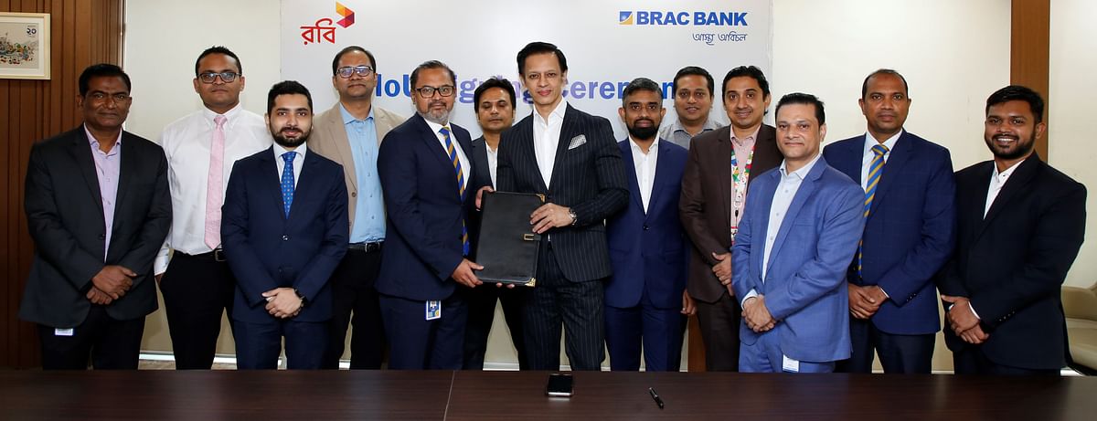 BRAC Bank, Robi to work together for SMEs
