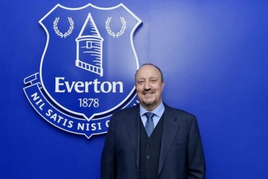 Everton appoint rival Liverpool’s ex-boss Benitez as manager