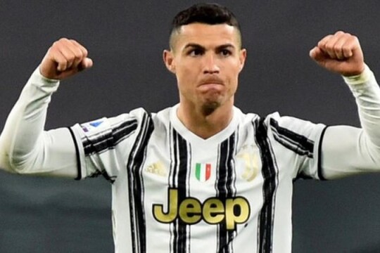 Ronaldo to stay at Juventus: Manager