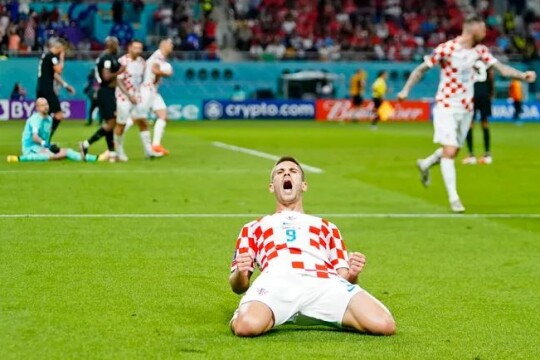 Croatia near WC last 16 after 4-1 Canada win