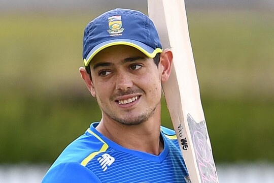 De Kock apologises for refusing to take knee, says he is not a racist