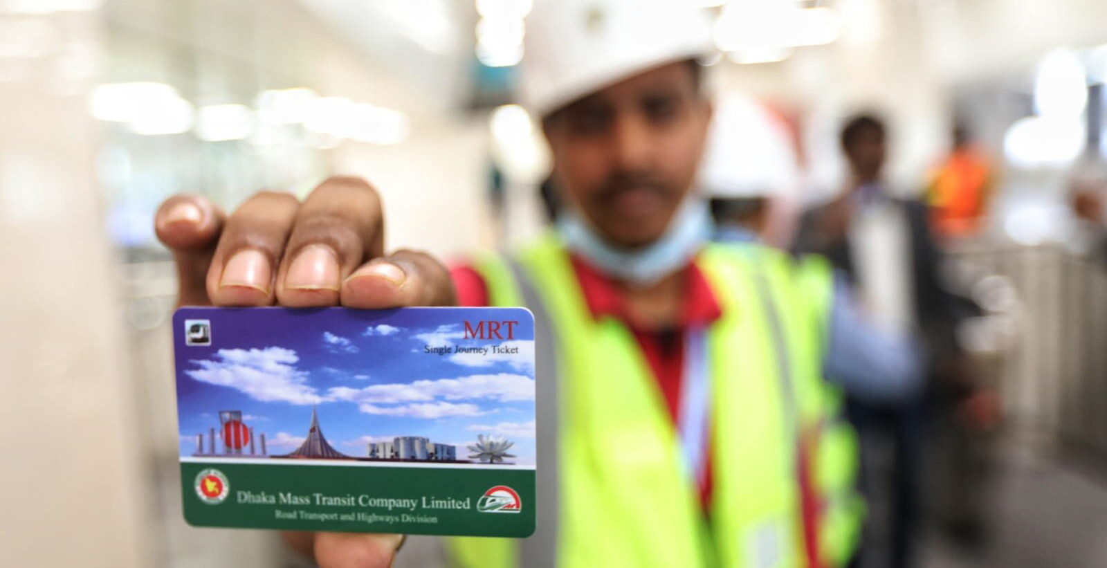 Passengers can get metro rail pass cards from Friday