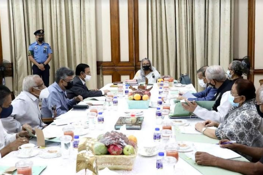 PM chairs Bangabandhu Memorial Trust meeting