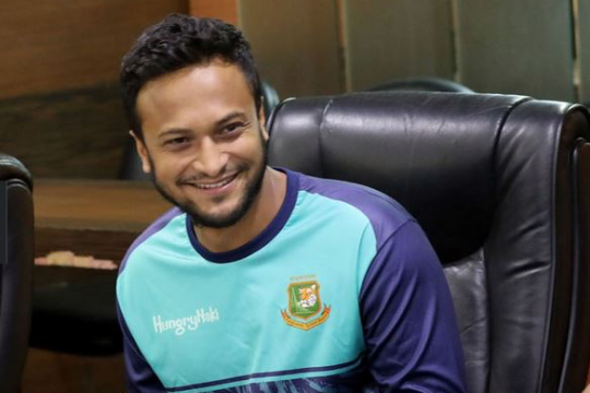 Shakib returns to Bangladesh amid talk of Test captaincy