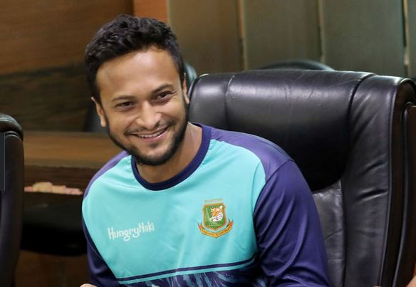 Shakib returns to Bangladesh amid talk of Test captaincy