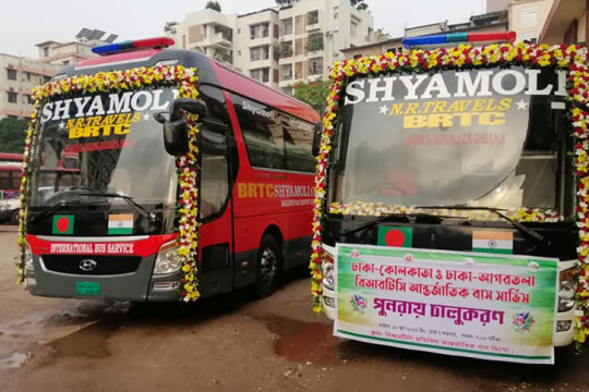 Bangladesh-India bus service resumes after 2yrs