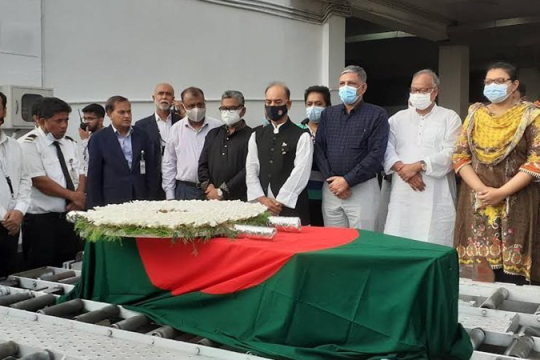 Body of AL leader Mukul Bose reaches Bangladesh