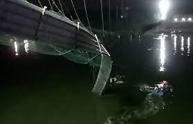 91 dead in India bridge collapse