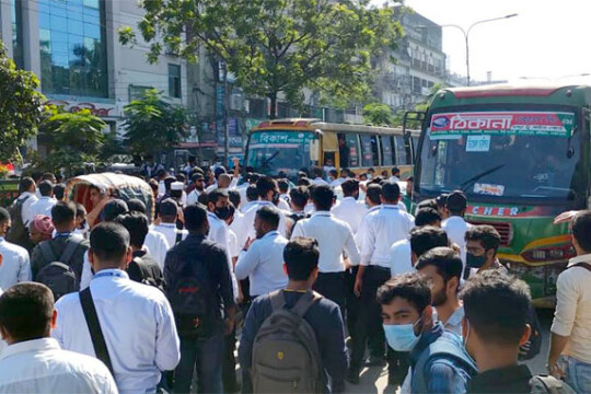 Bus owners deny half fare for students