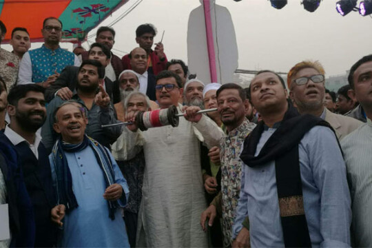 Khalid launches Sakrain festival