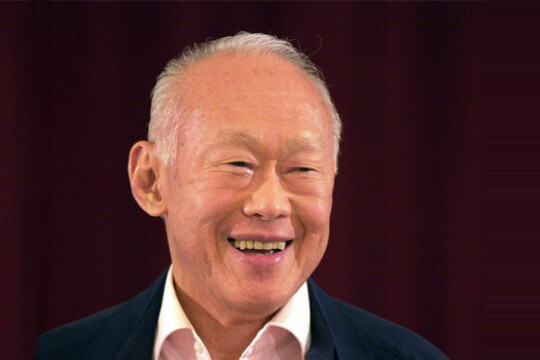 Lee Kuan Yew, founding father of modern Singapore, dies at 91