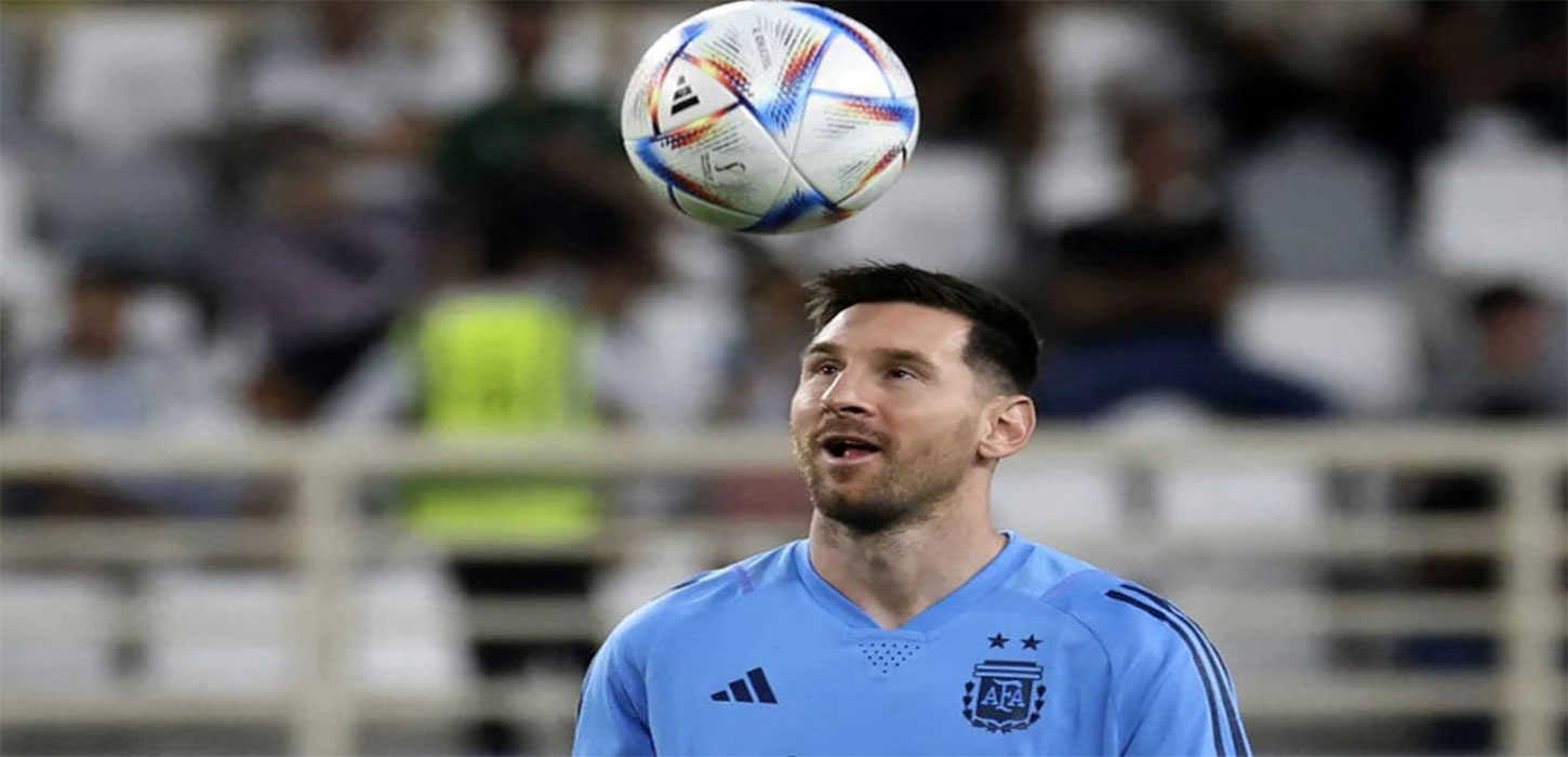 Messi centre stage as Argentina, France begin World Cup title bids