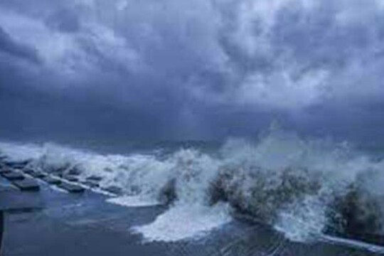 Cyclone Sitrang may hit coastal areas: Minister