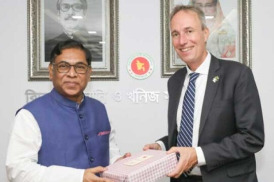 WB vice president reiterates continued support for Bangladesh