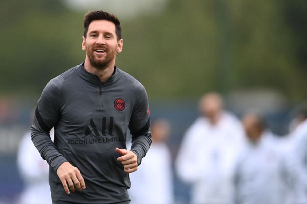 Lionel Messi tests positive for coronavirus