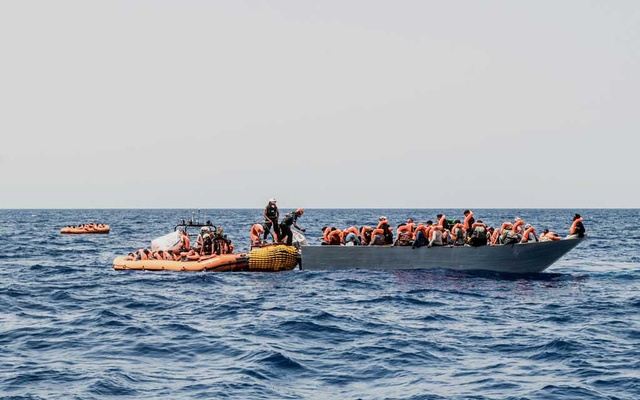 At least 73 migrants 'presumed dead' after shipwreck off Libya